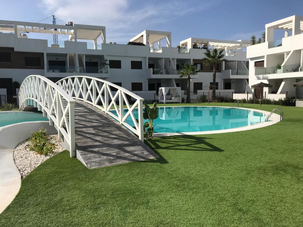 49 Laguna Beach Torrevieja Exterior photo