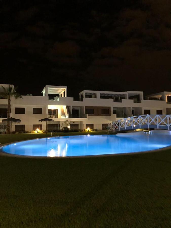 49 Laguna Beach Torrevieja Exterior photo